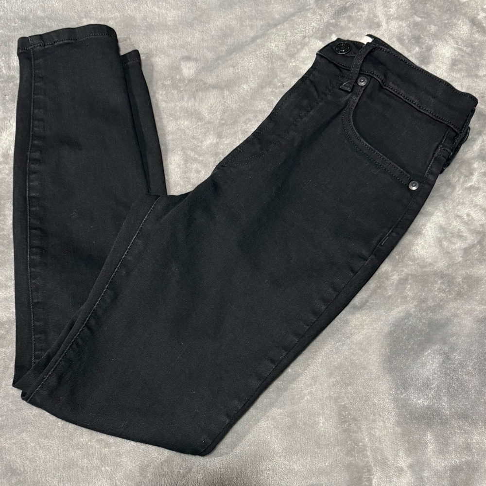~Everlane High-Rise Ankle Jeans